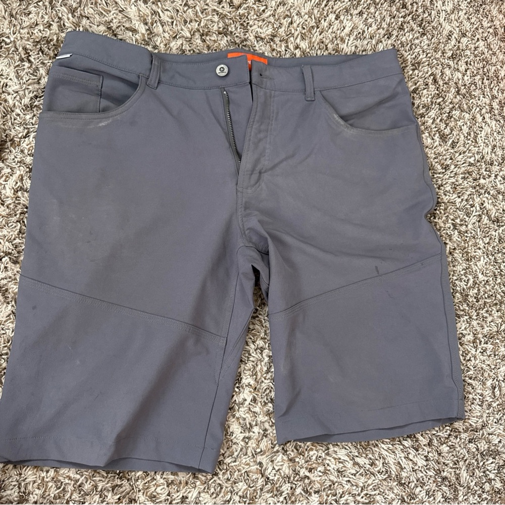 Merrell Men's Gray Chino Shorts